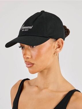 WOMENS CERNUCCI SCRIPT LOGO CAP- BLACK